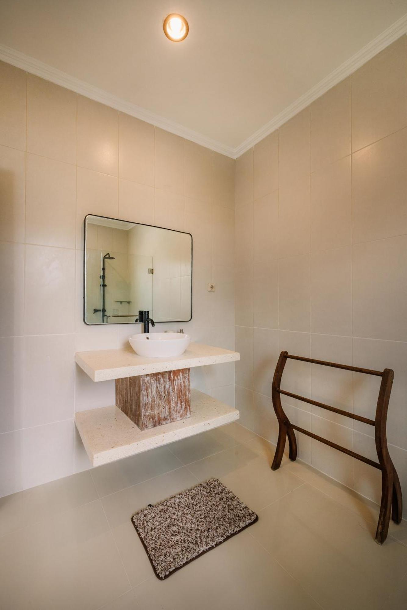 Villa Batu Putih 3 *